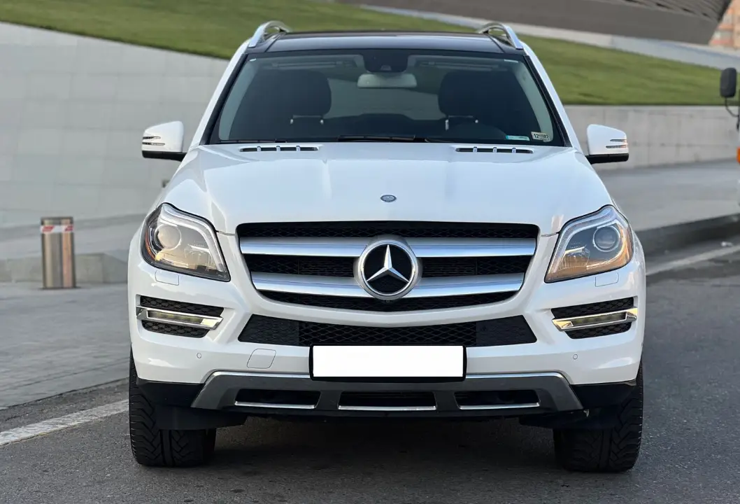 Kirayə Mercedes-Benz GL 450 2015